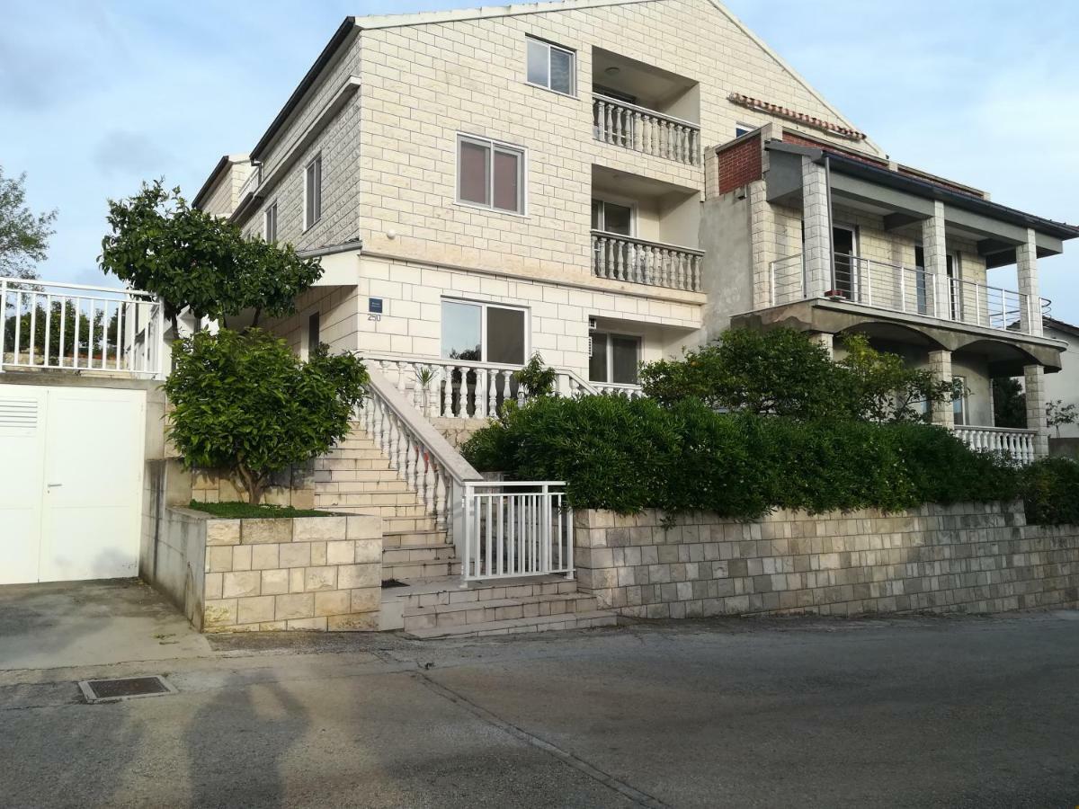 The Piano Apartment Завалатица Екстериор снимка